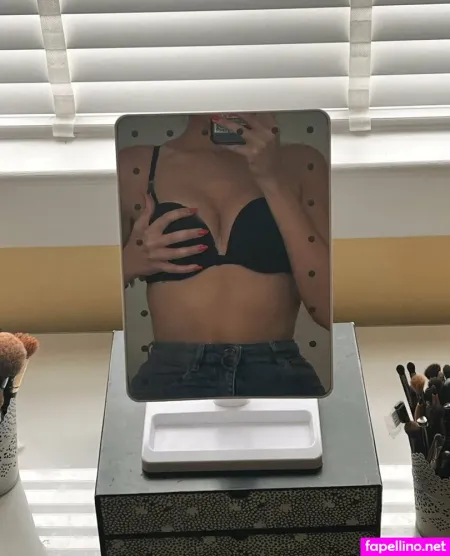 Stacey Lodge OnlyFans Thumbnail #0LUvQDbslm