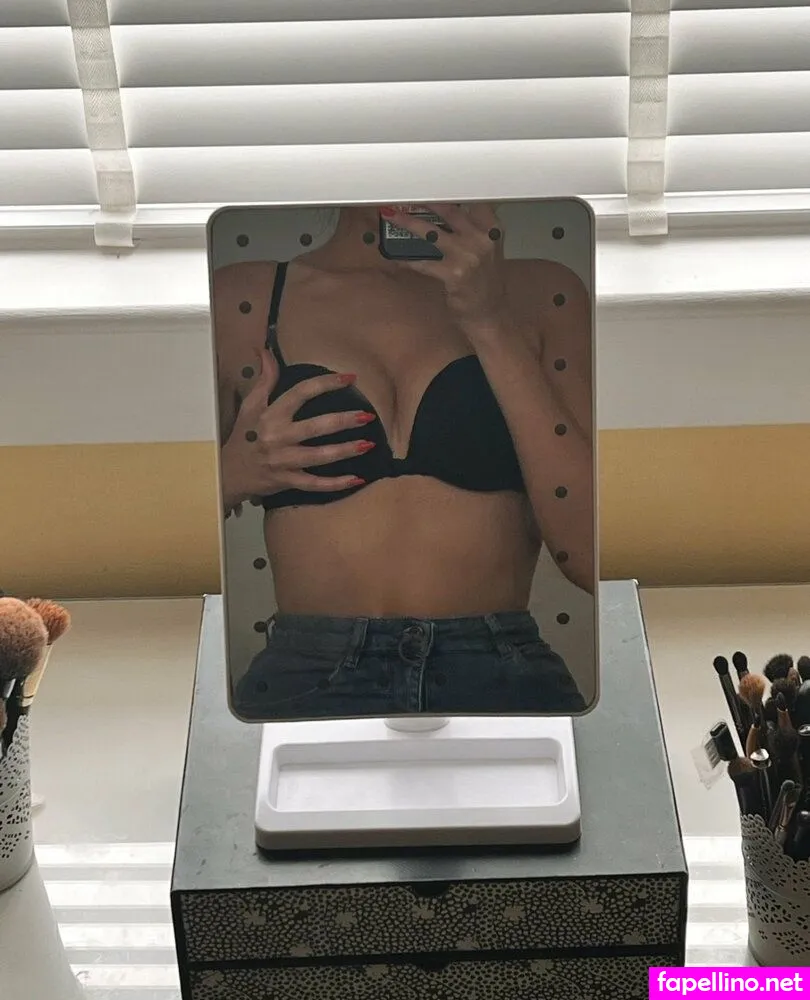 LexieM1611, staceylodge_ Nude Leaked OnlyFans Photo #0LUvQDbslm