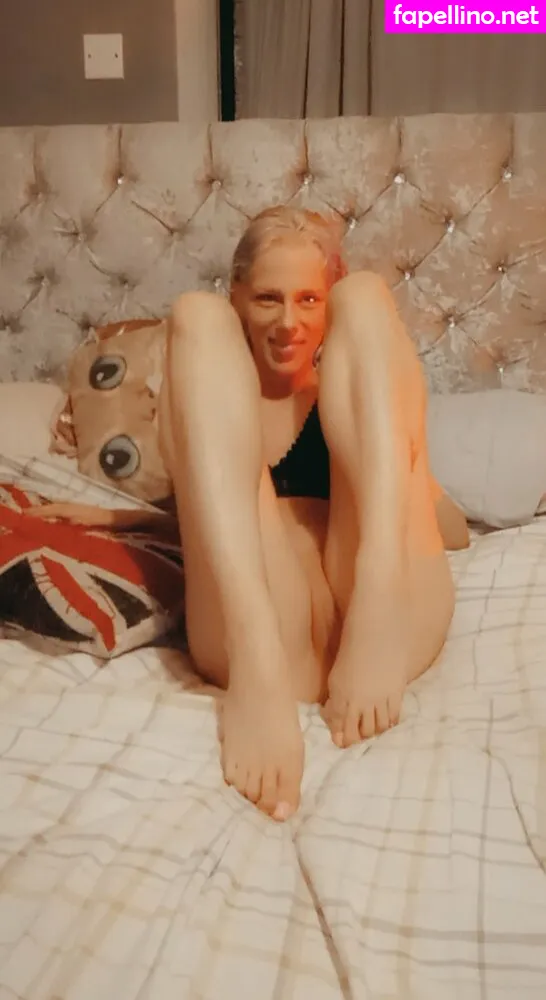 councilcutie, xx_staceylouise_xx Nude Leaked OnlyFans Photo #B7opD3qwOK