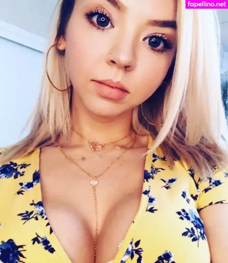 Stacey Marie 3 OnlyFans Thumbnail #9PlpkM1trF