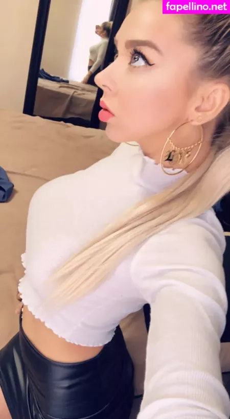 Stacey Marie 3 OnlyFans Thumbnail #TOFdXK0AI4