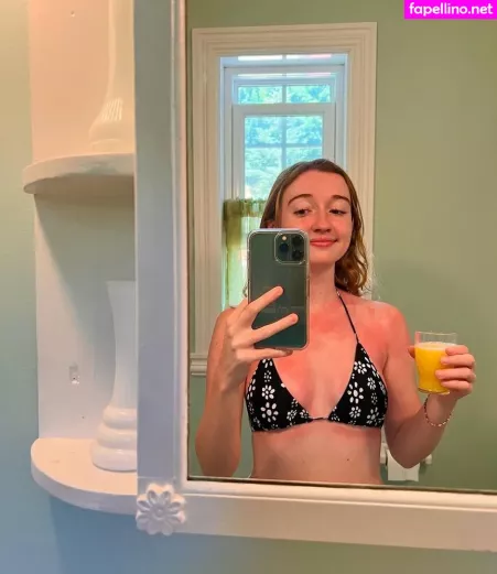 Stacey Ryan OnlyFans Thumbnail #CdICRidcE0