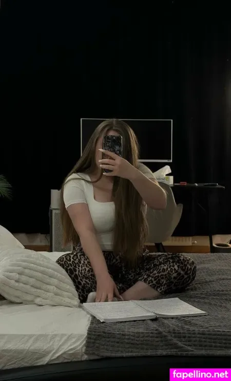 Stacey S OnlyFans Thumbnail #s2aAq3xgFZ