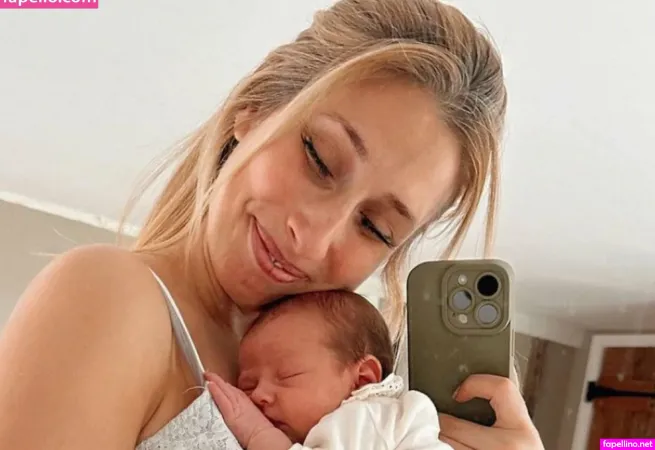 Stacey Sol Main Profile Photo