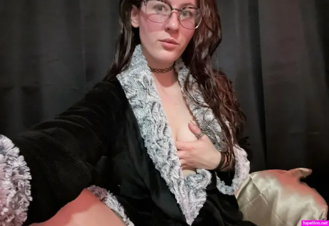 Staceyiseccentric OnlyFans Thumbnail #nX74dOMT9h