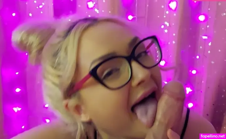 Staceysqueaks OnlyFans Thumbnail #KN59x3qM2S
