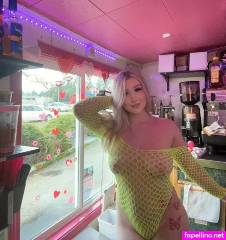 Stacked Blonde OnlyFans Thumbnail #XBIDkdEVna