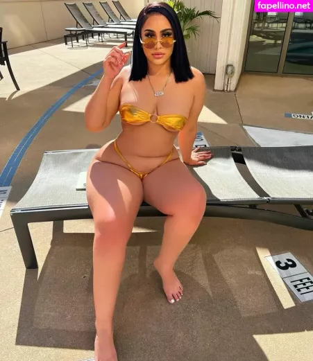 Stacy Londyn OnlyFans Thumbnail #2VT9NuuOqQ