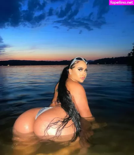 Stacy Londyn OnlyFans Thumbnail #AjX6CiUEVy