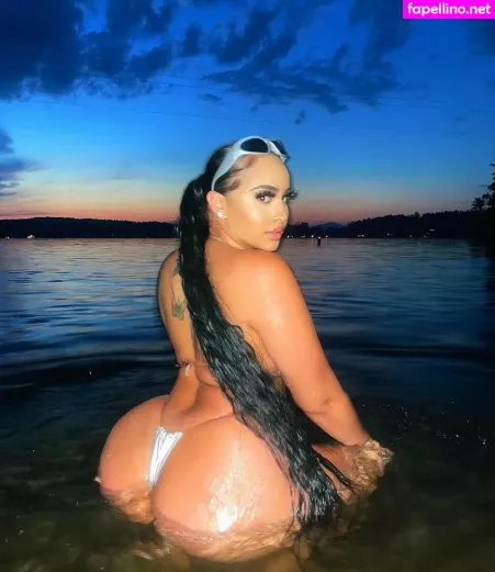 Stacy Londyn OnlyFans Thumbnail #m4hvRf5Pzq