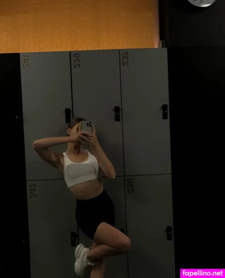 Stacy Lustful OnlyFans Thumbnail #YyKYseNhXI