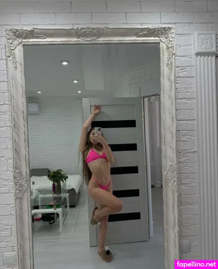 Stacy Lustful OnlyFans Thumbnail #vMJj9jVNc3