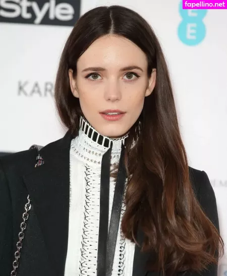 Stacy Martin OnlyFans Thumbnail #rCiswX0JgW