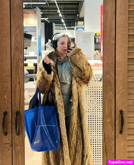 Stacy May OnlyFans Thumbnail #YCWkeGUrht