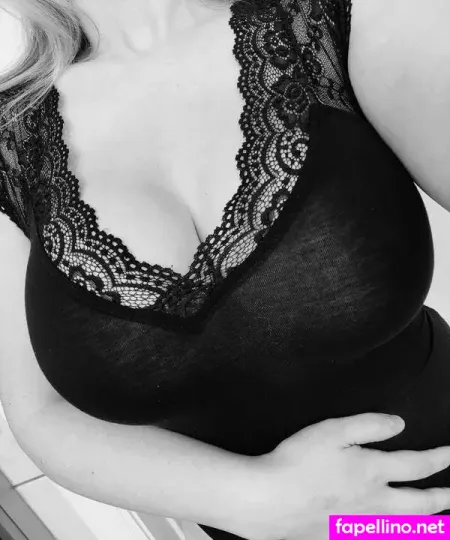 Stacy Melons OnlyFans Thumbnail #p1Xl9rVG2r