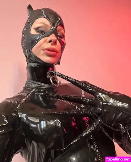 Stacy Quartz OnlyFans Thumbnail #XeVYfx8vLI