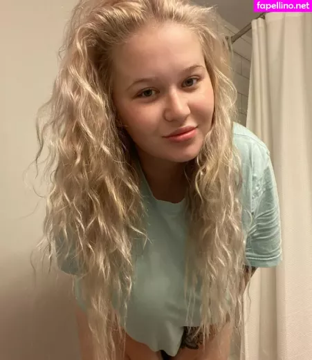 Stacy OnlyFans Thumbnail #1kt5eH2rk1