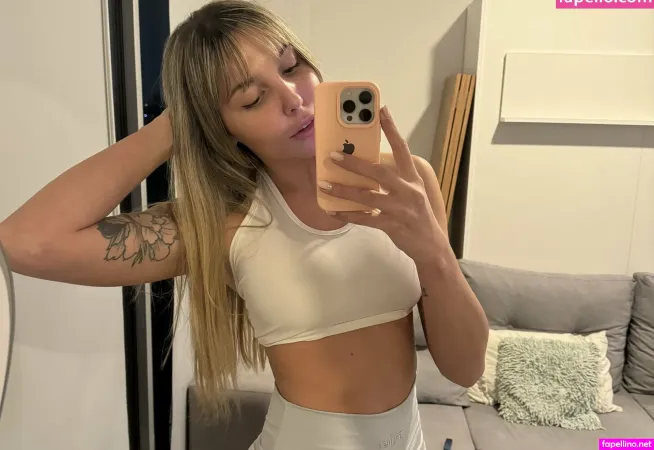 Stacyreganx OnlyFans Thumbnail #eYQ9VqeW0a