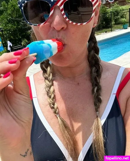 Stacys Mom OnlyFans Thumbnail #6rl43Aw8Fk