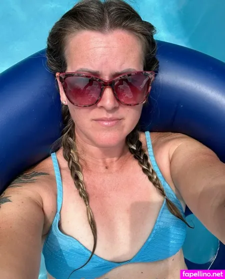 Stacys Mom OnlyFans Thumbnail #SNh52kky3x