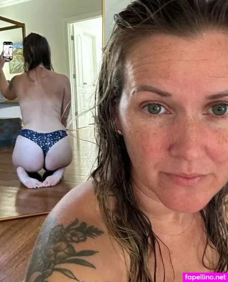 Stacys Mom OnlyFans Thumbnail #n76lpDAnHO