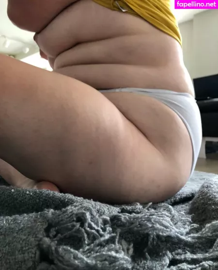 Stacythesizequeen OnlyFans Thumbnail #RijW1GzDoL