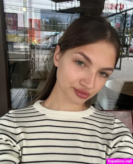 Stacyurlove OnlyFans Thumbnail #xZ9NDdCx5S