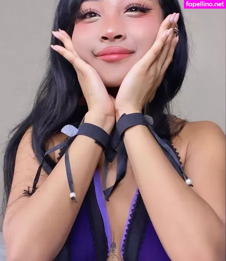 Stan Sumalee OnlyFans Thumbnail #Q6QZXxgrys