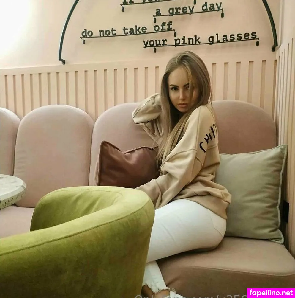 star_roxy, thescarlettfam Nude Leaked OnlyFans Photo #eUBZJxbWAQ