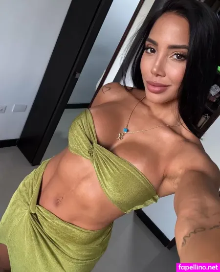 Star5dani OnlyFans Thumbnail #YuRldAN8WZ