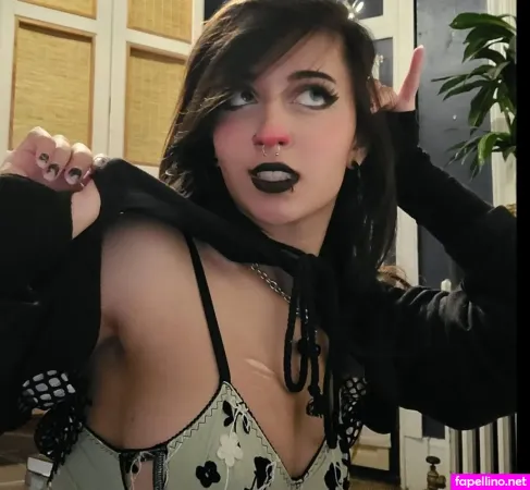 Starcaster OnlyFans Thumbnail #DLxaNnBMgt