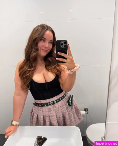 Stardust Angel OnlyFans Thumbnail #TihywyHlBk