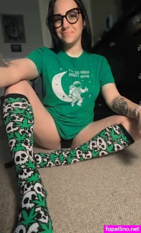 Stardustandcyanidefree OnlyFans Thumbnail #UFYGXs8owZ