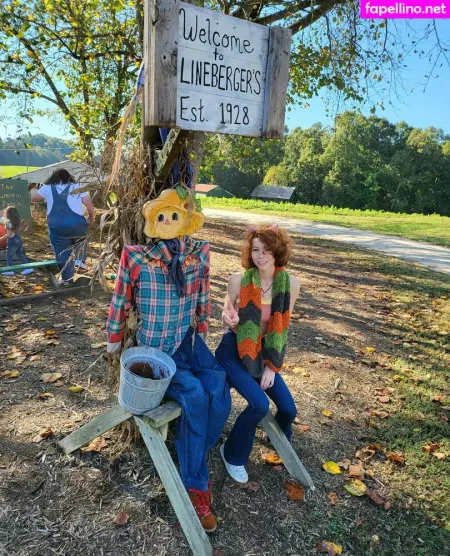 Starfirelove19 OnlyFans Thumbnail #YnihNMw3CM