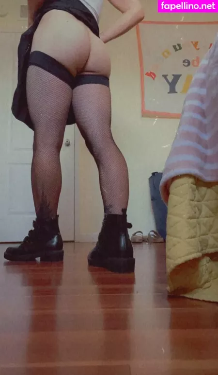 Starfruitxx OnlyFans Thumbnail #wornvRL7gE