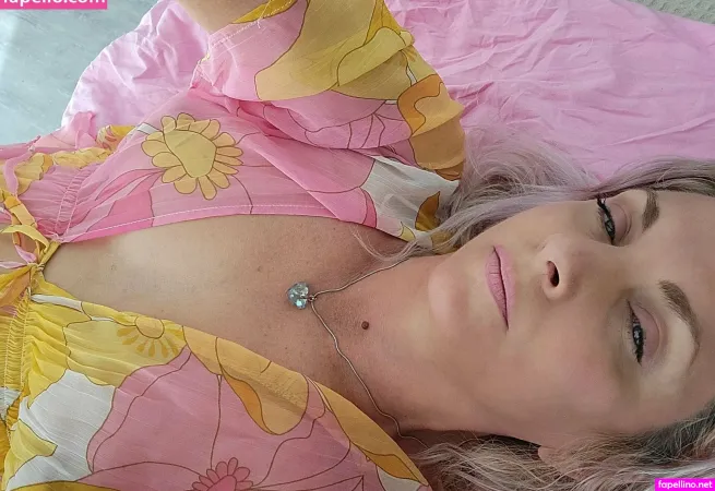 Stargirlplanet OnlyFans Thumbnail #mMeYcnihEZ