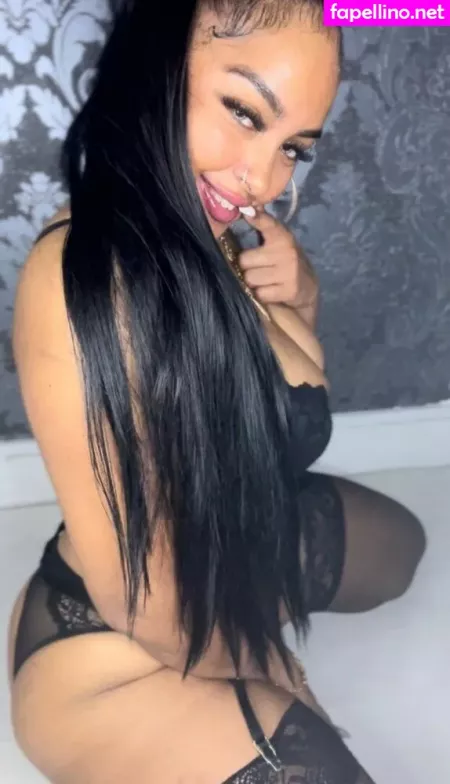 Stargirlsarah19x OnlyFans Thumbnail #LDI4VgwUcg