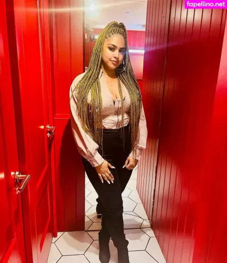 Stargirlsarah19x OnlyFans Thumbnail #s5SR75Wc93