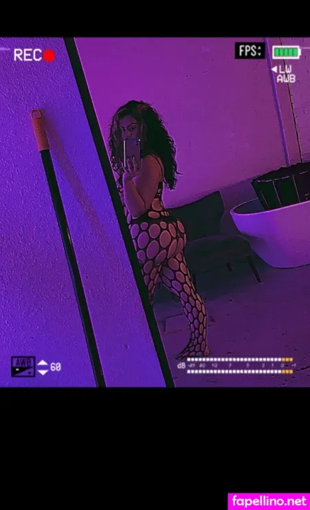 Stargoddess Xo OnlyFans Thumbnail #72x9F0l5d5