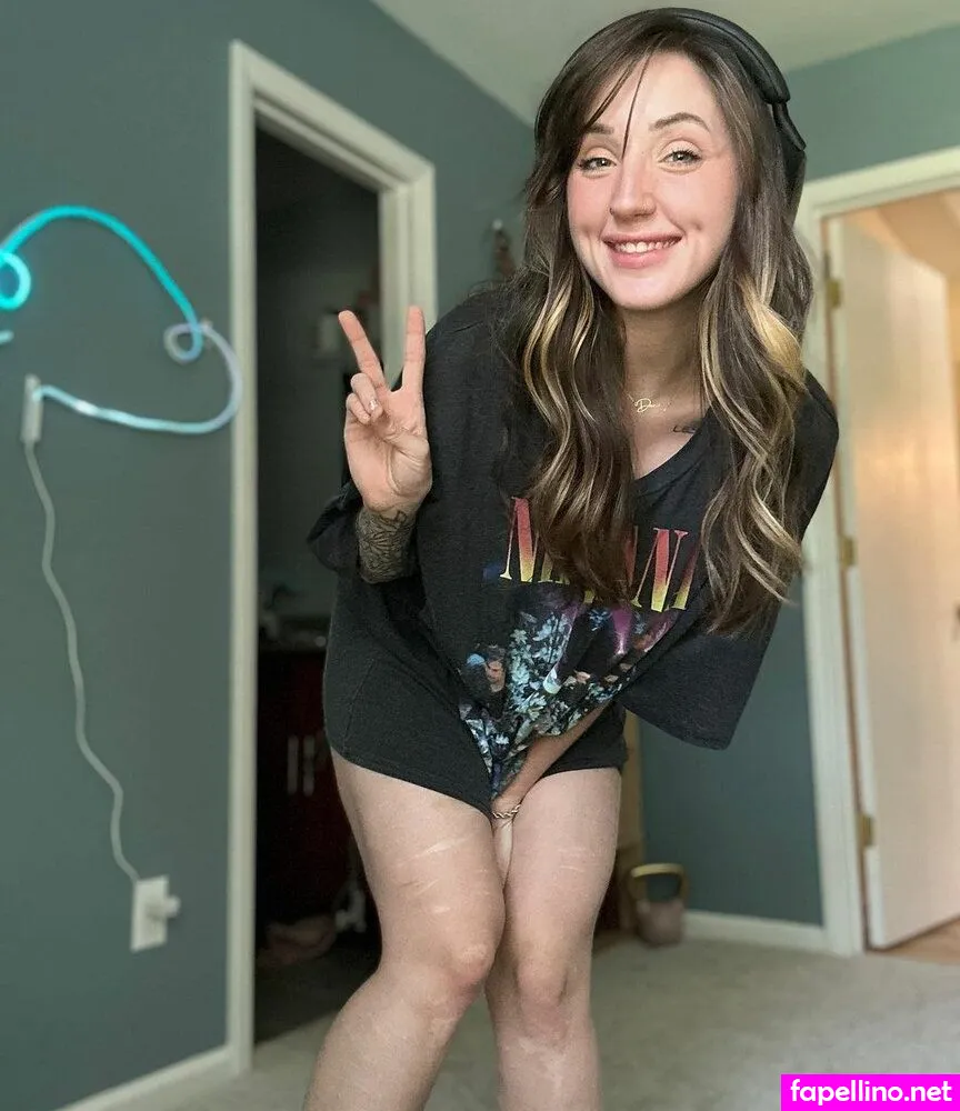 starisstarving, starssnacks Nude Leaked OnlyFans Photo #r5yIRv0NJT