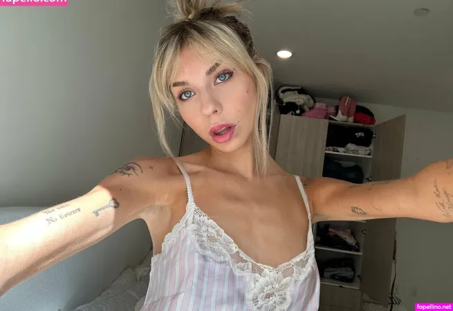 Starletstone OnlyFans Thumbnail #0diM2eSaSQ