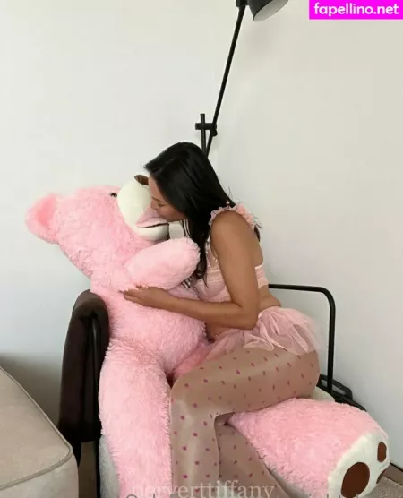 Starlight Love OnlyFans Thumbnail #ZHN0VaaIZ5