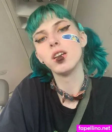 Starlite Anise OnlyFans Thumbnail #RnOmbB22Wh