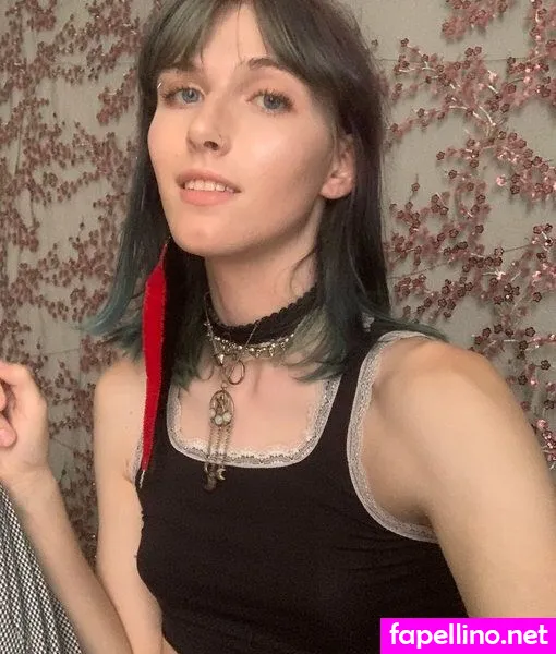 pisscountess, star_etoile28, starlite_anise Nude Leaked OnlyFans Photo #WsJXMoK9hu