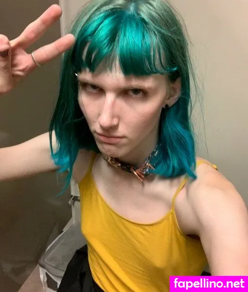 pisscountess, star_etoile28, starlite_anise Nude Leaked OnlyFans Photo #dUbqM57xdr