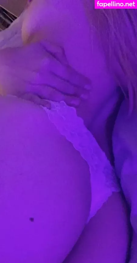 Starlovesuu OnlyFans Thumbnail #UgmMVZ9gfw