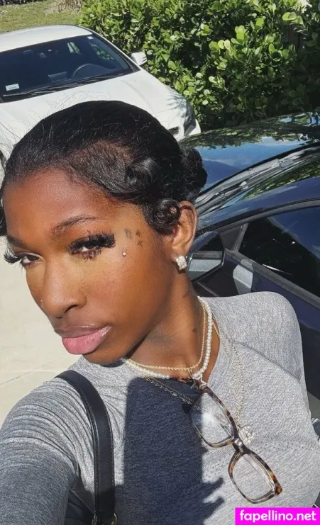 Starmunii OnlyFans Thumbnail #CGqQcVb8uU