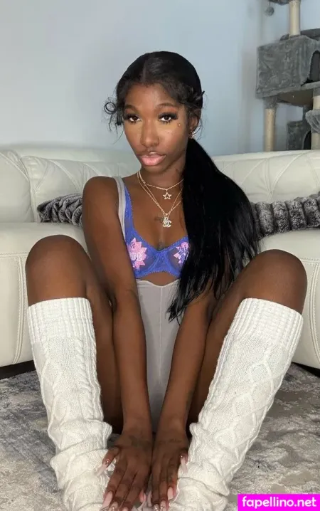 Starmunii OnlyFans Thumbnail #GlnD1mJdvb