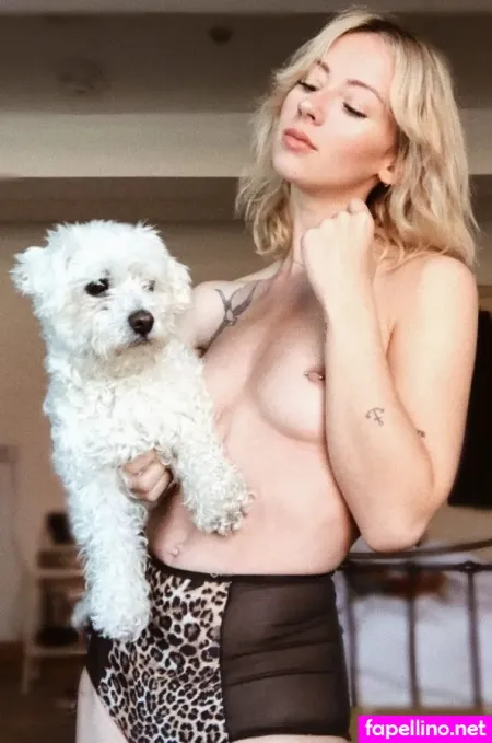 Starr Clare OnlyFans Thumbnail #gW1XYlUvYo