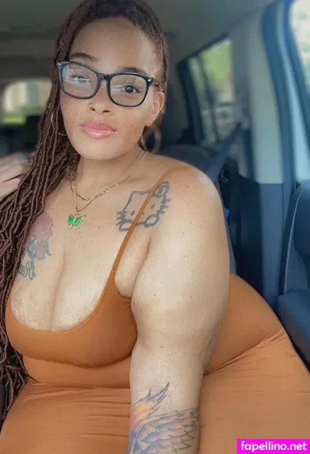 Starrdevereauxx OnlyFans Thumbnail #yie1Utrkr0